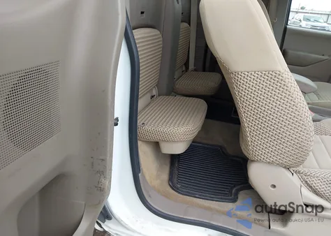 2016 Nissan Frontier Sv из США, поврежденный, VIN 1N6AD0CW8GN767579